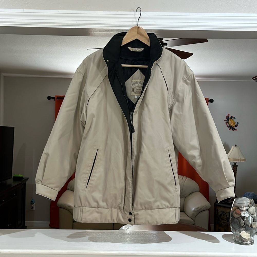 London Fog Outdoors Women’s Unlimited Classic Beige Jacket Zip Out Lining Sz 7/8
